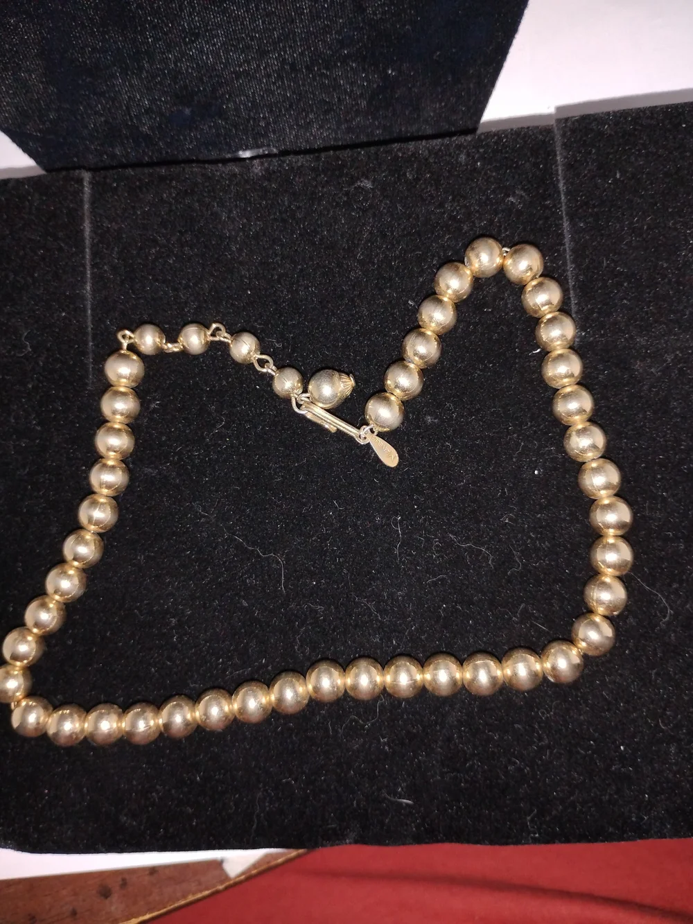 Classic Gold Bead Necklace - Elegant Women's Jewelry